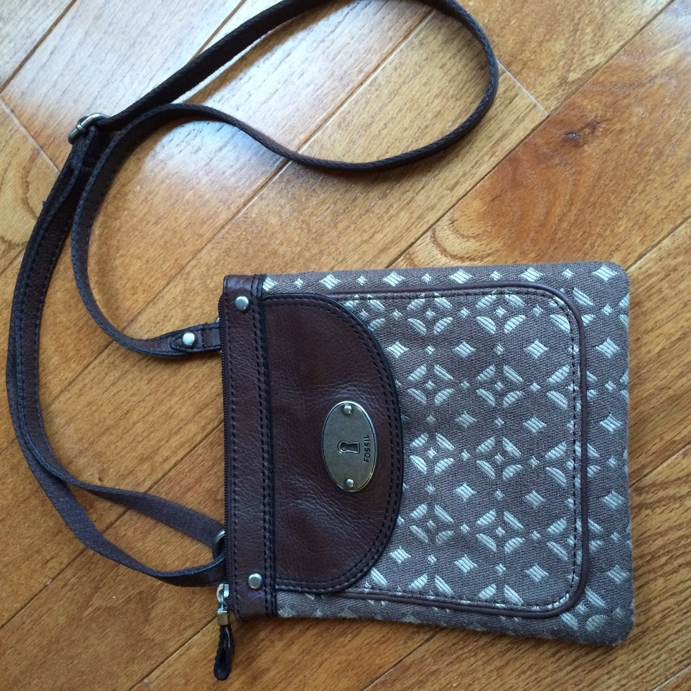 Fossil Patterned Crossbody - image 4